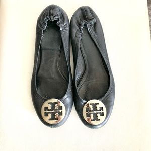 Tory Burch ballet flats. Black. Size 9.